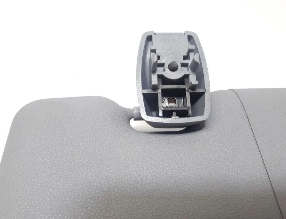 BMW 1 Series E81/E82/E87/E88 (2004-2013) Høyre solskjerm 7252500 31329473