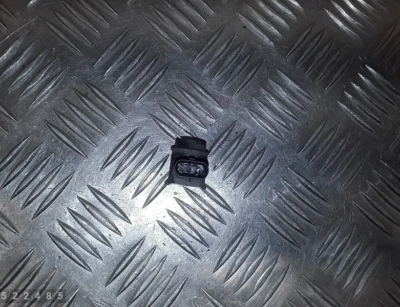 VOLKSWAGEN Beetle 3 generation (2012-2020) Parkeringssensor foran 5c6919275 34268715