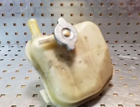 MITSUBISHI ASX 1 generation (2010-2020) Ekspansjonstank 25116212