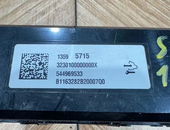 OPEL Insignia A (2008-2016) Andre kontrollenheter 544969533,13595715,3230100000000X 34572041