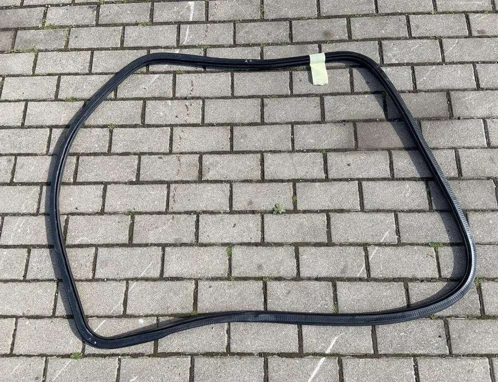 AUDI Q5 8R (2008-2017) Front venstre dørpakning gummi 80A831721 33777055