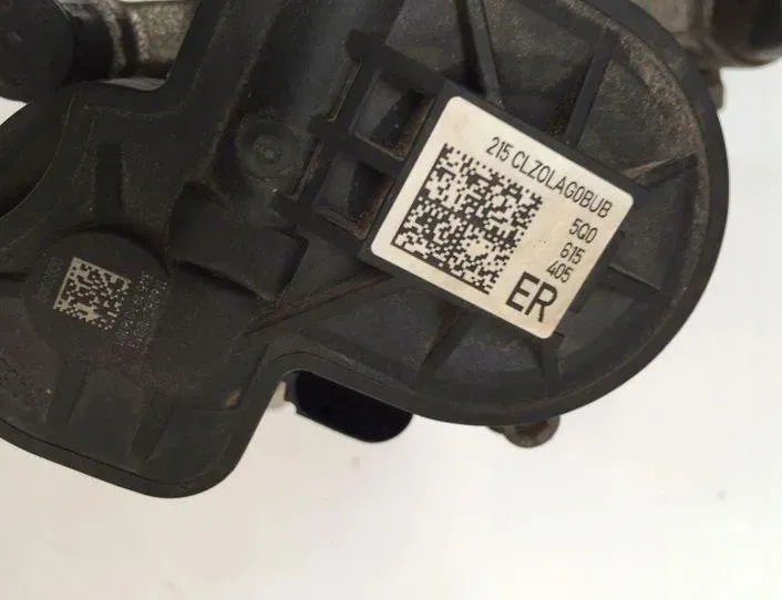 SKODA Karoq 1 generation (2017-2024) Bremsecaliper venstre bak 5Q0615405ER 24270542