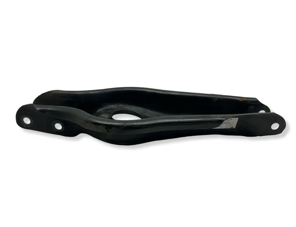 TESLA Model Y 1 generation (2020-2024) Høyre bakarm 104445100F,CFC22291057086 34925611