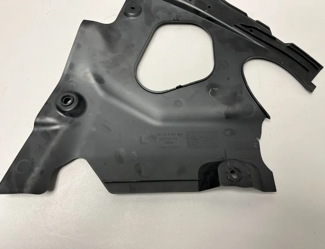 BMW X3 G01 (2017-2024) Andre motorromsdeler 7397489 34987391