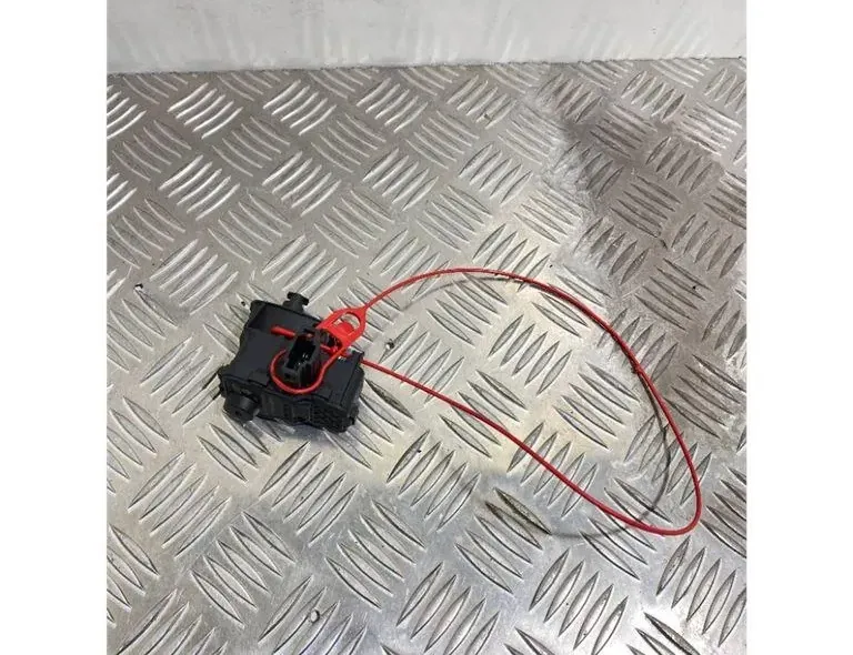 AUDI Q5 8R (2008-2017) Drivstofftankdeksellås 8K0862153D 34877964