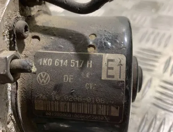 VOLKSWAGEN Golf 5 generation (2003-2009) ABS pumpe 1K0614517H,1K0907379K 34862247