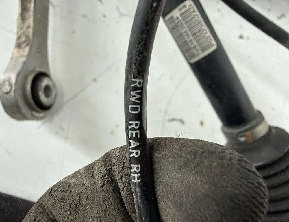 DODGE Charger LD (2010-2024) Høyre bakre hjulnav 68210633AA 34986393