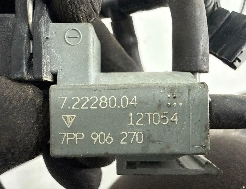 PORSCHE Cayenne 958 (2010-2018) Andre rør 7PP906270 34986135