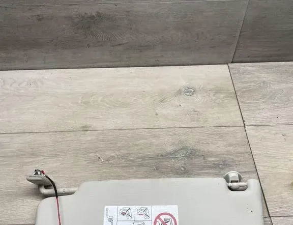 VOLKSWAGEN Passat B8 (2014-2023) Høyre solskjerm 34983478