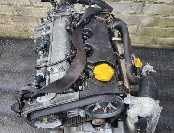 OPEL Zafira B (2005-2010) Motor Z19DT 34983133