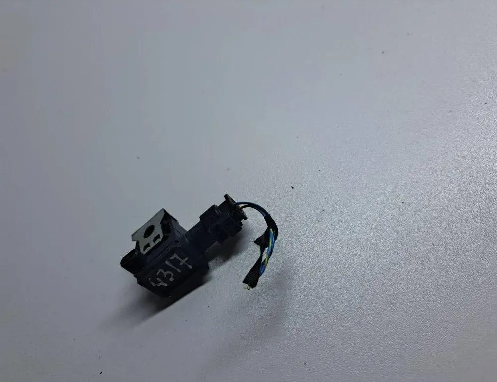 BMW 5 Series F10/F11 (2009-2017) Slagsensor på venstre side 9224177,130803,02946 34979311