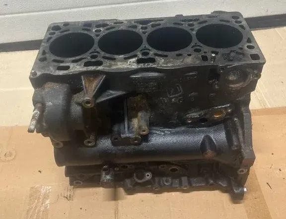 VOLKSWAGEN Passat B8 (2014-2023) Motorblokk 80SRH,03N023A,V620 34978370