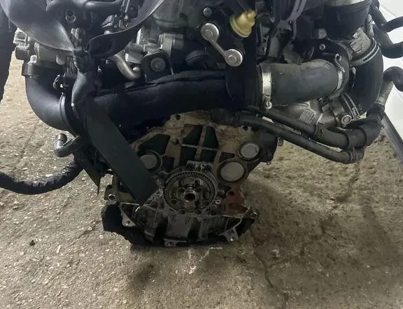 VOLKSWAGEN Passat B8 (2014-2023) Motor CRL 34982972