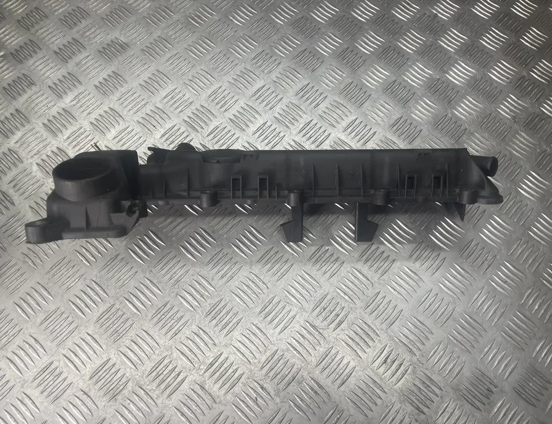 PEUGEOT 607 1 generation (2000-2008) Ventildeksel 9631367880 25344894