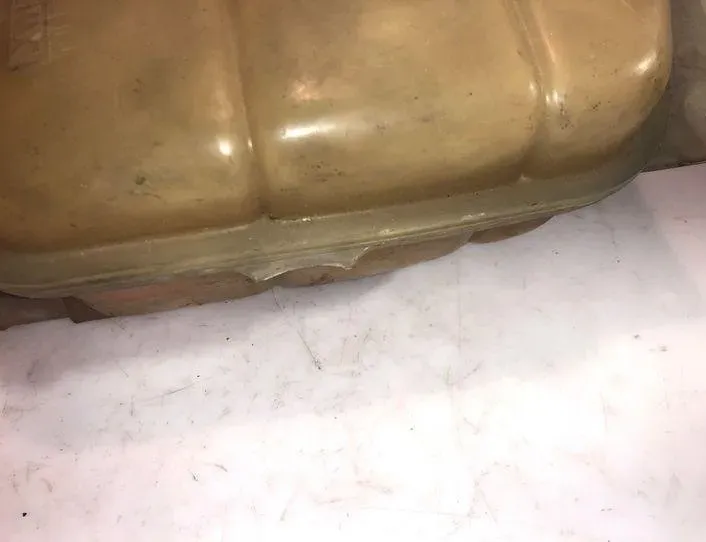 AUDI A4 B5/8D (1994-2001) Ekspansjonstank 8D0121403C 18123525