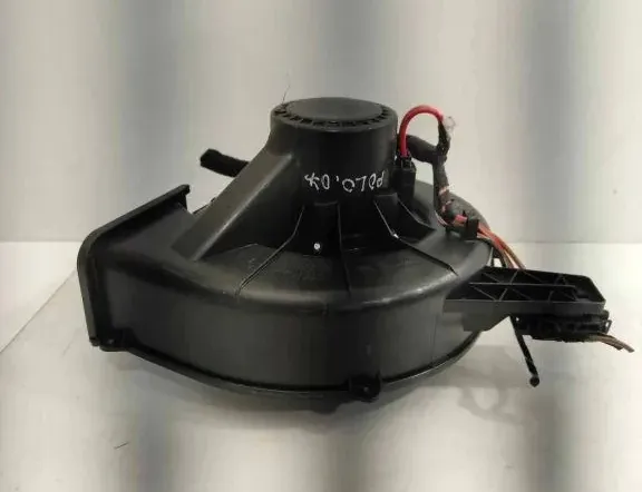 VOLKSWAGEN Polo 4 generation (2001-2009) Interiørvarmer 6Q1819015E,C1801,457101,6Q1819015H,6Q1819015B,6Q1819015G,6Q1819015C,6R1819015,6R1819015A,6Q1819015J 34767887