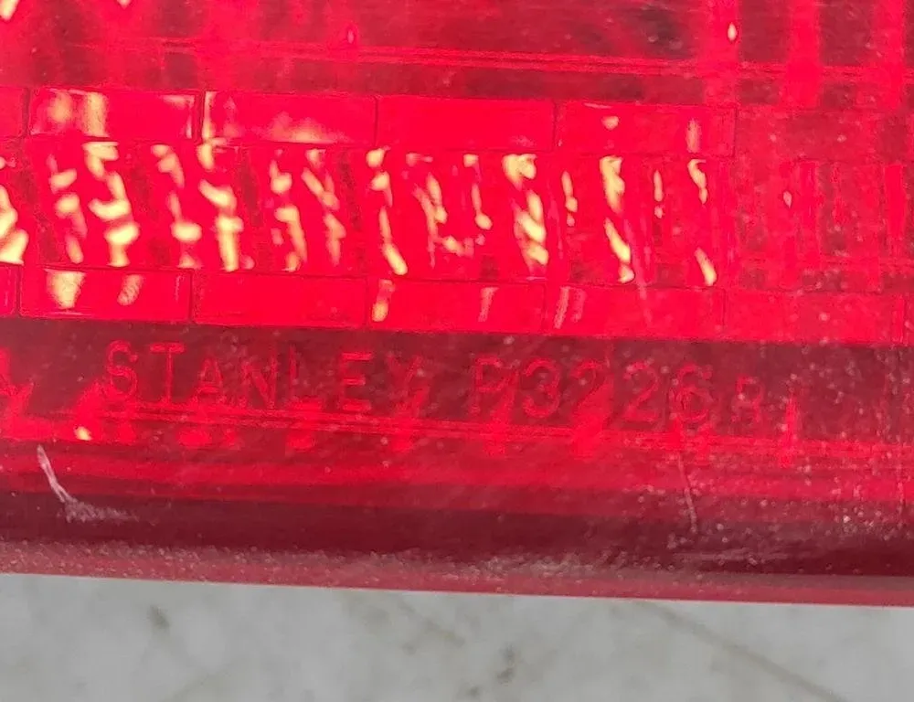 HONDA Accord 7 generation (2002-2008) Bakre høyre baklys P3226R 30644682