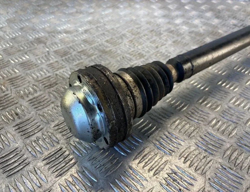 VOLKSWAGEN Passat B7 (2010-2015) Fremre høyre drivaksel 1K0407272RB 34114226