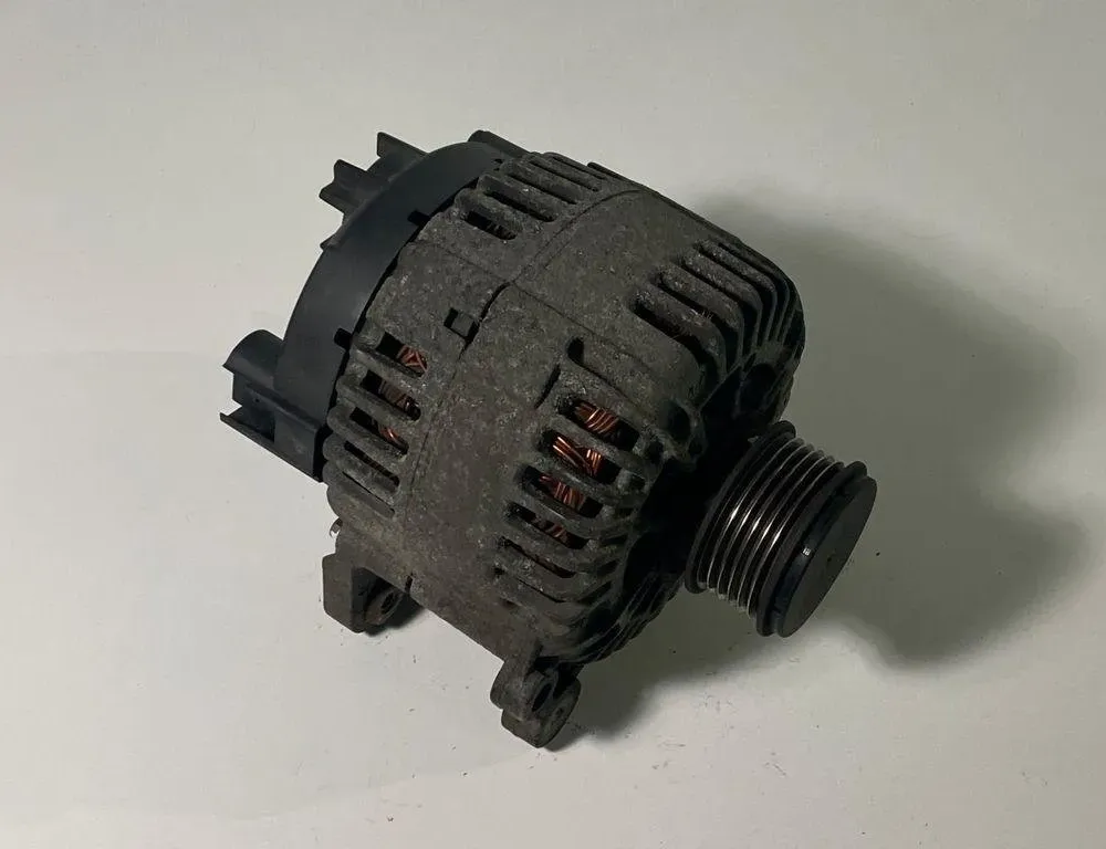 VOLKSWAGEN Passat B7 (2010-2015) Dynamo 06F903023C 30674303