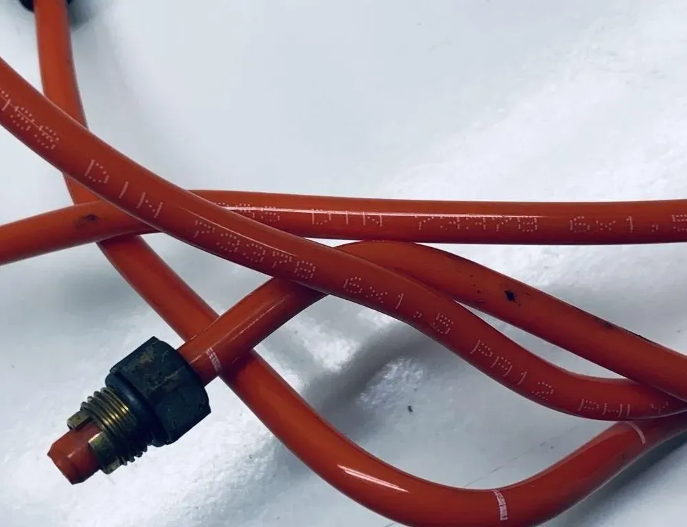 VOLKSWAGEN Touareg 2 generation (2010-2018) Andre rør 7P0616763E 30692518