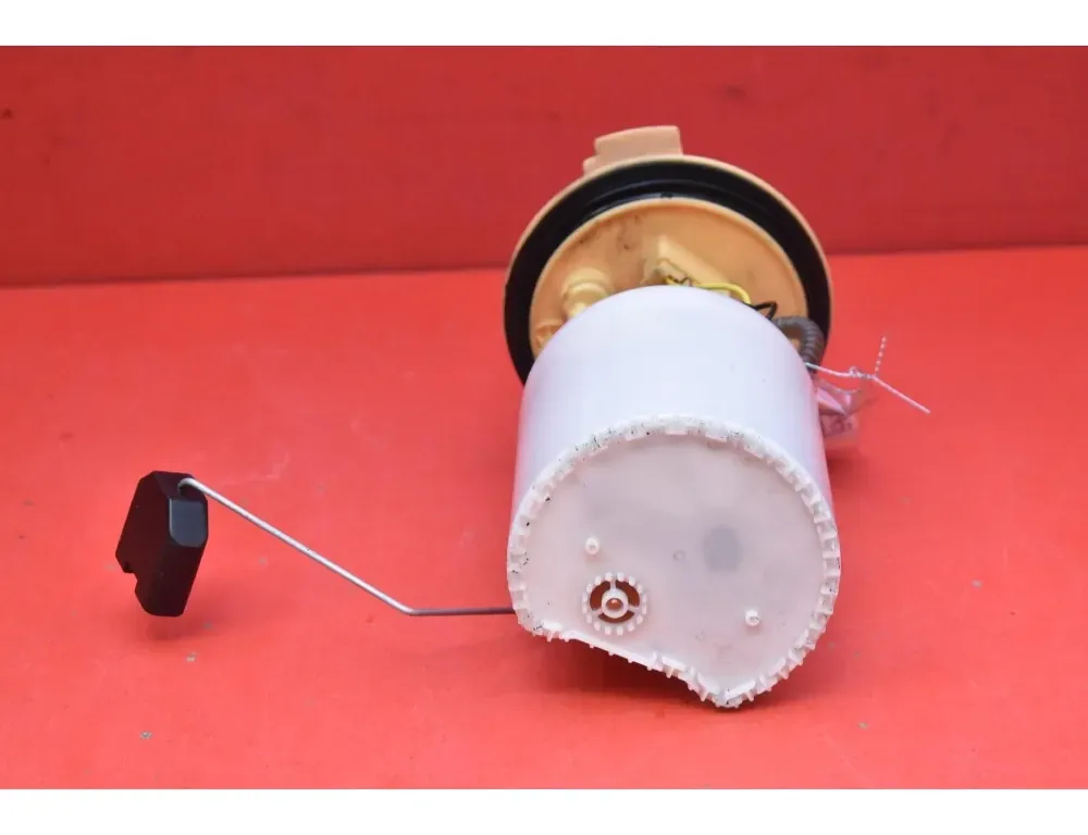 VOLKSWAGEN Passat B7 (2010-2015) Bensinpumpe 3AA919050H 34984890