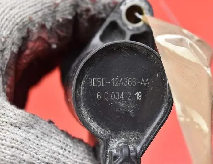 FORD Mondeo 5 generation (2014-2022) Høyspent tennspole 9E5E-12A366-AA 22652044