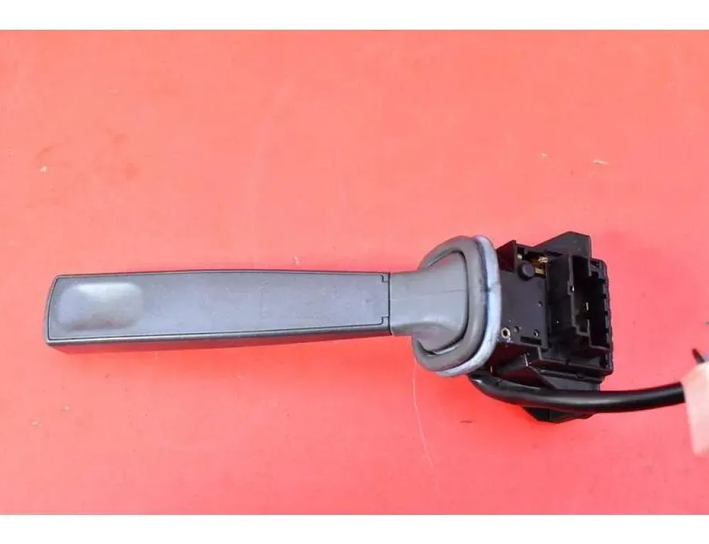 VOLVO V70 2 generation (2000-2008) Brytere VOLVO 24918152