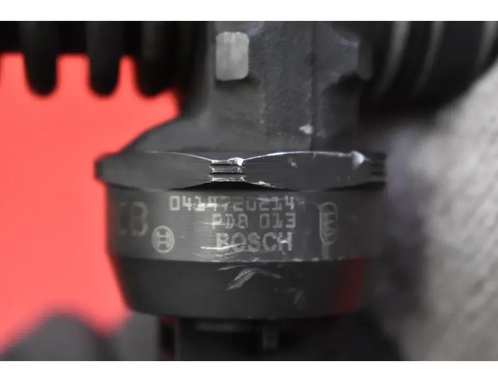 AUDI A4 B6/8E (2000-2005) Drivstoffinjektor 0414720214 34984845