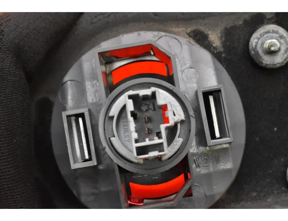 HONDA Accord 7 generation (2002-2008) Baklykt venstre bak P3227L 32928808