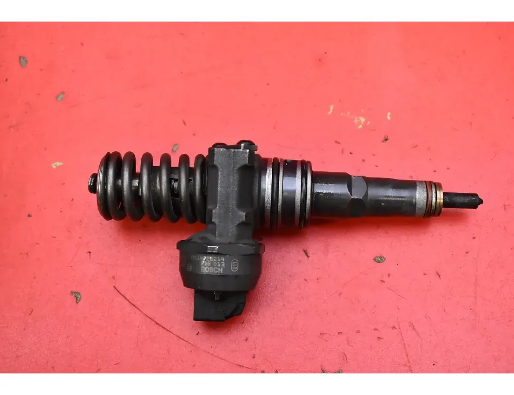 AUDI A4 B6/8E (2000-2005) Drivstoffinjektor 0414720214 34984846