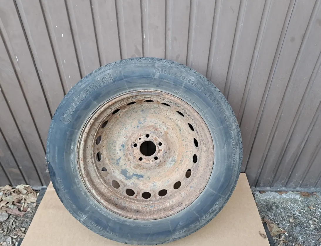 VOLVO XC90 1 generation (2002-2014) Reservehjul 8638383,30647175 34751978