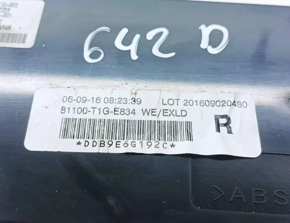 HONDA CR-V 4 generation (2012-2019) Andre kontrollenheter 81100T1GE834 34794513