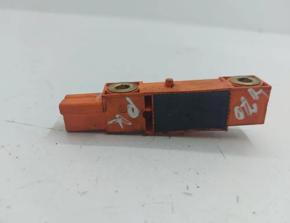 VOLVO XC90 1 generation (2002-2014) Bakre venstre kollisjonssensor 8651754 34942430