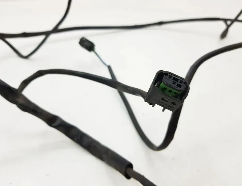 VOLVO XC90 1 generation (2002-2014) Kabling for parkeringshjelp bak 9584021 34952196