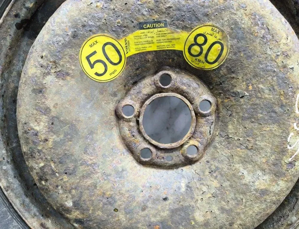 VOLVO XC90 1 generation (2002-2014) Reservehjul 30714950 31175614