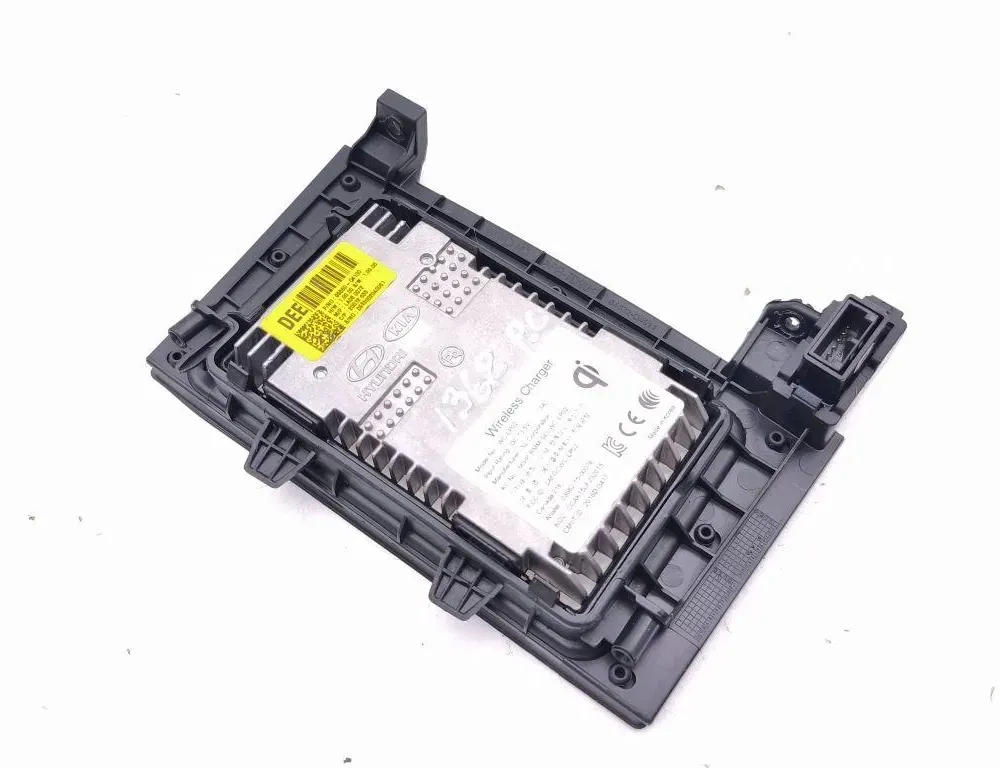 KIA Niro 1 generation  (2016-2022) Trådløs ladestasjon 95560Q4100 34960296