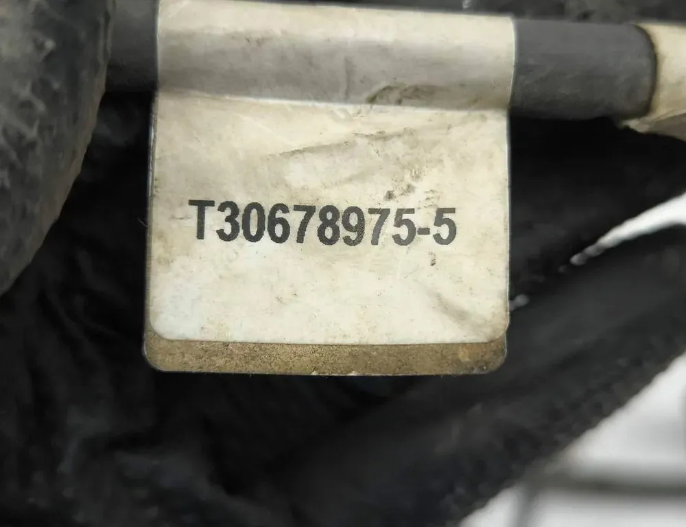 VOLVO XC90 1 generation (2002-2014) Kabling for parkeringshjelp bak T306789755 34955138