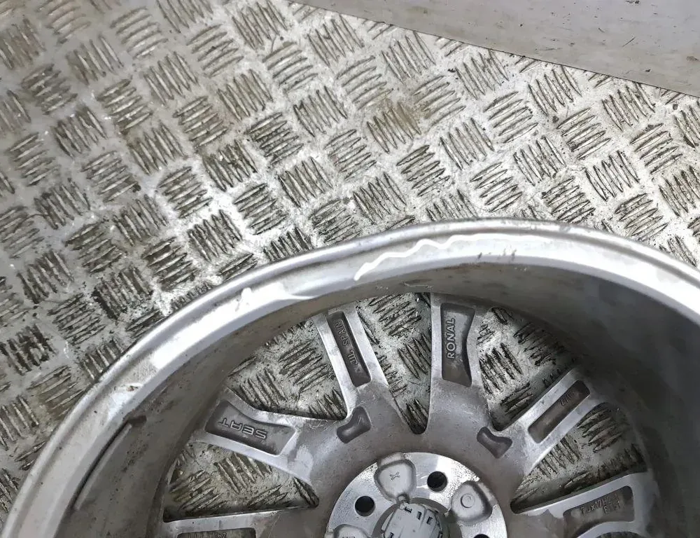 SEAT Ibiza 5 generation (2017-2023) Hjul 6F0601025P 34953731