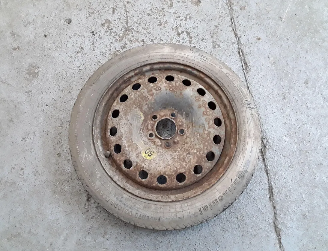 VOLVO XC90 1 generation (2002-2014) Reservehjul 23593057