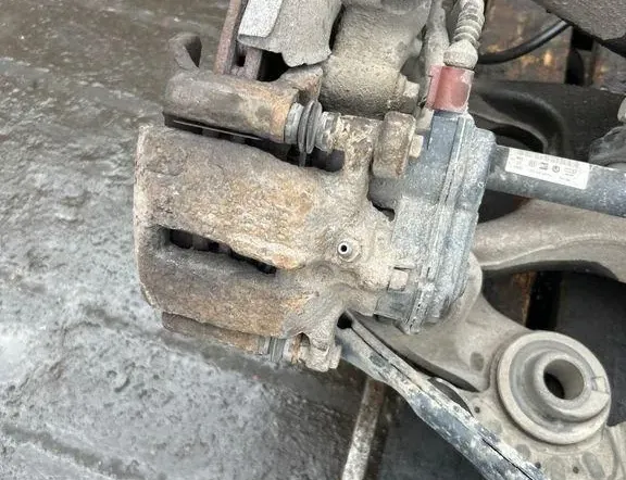 AUDI Q5 8R (2008-2017) Bakre underramme 34985066