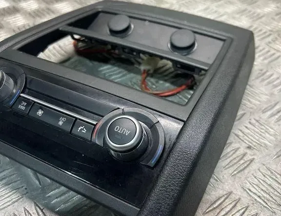 BMW X5 F15 (2013-2018) Andre kontrollenheter 9332028 34985181