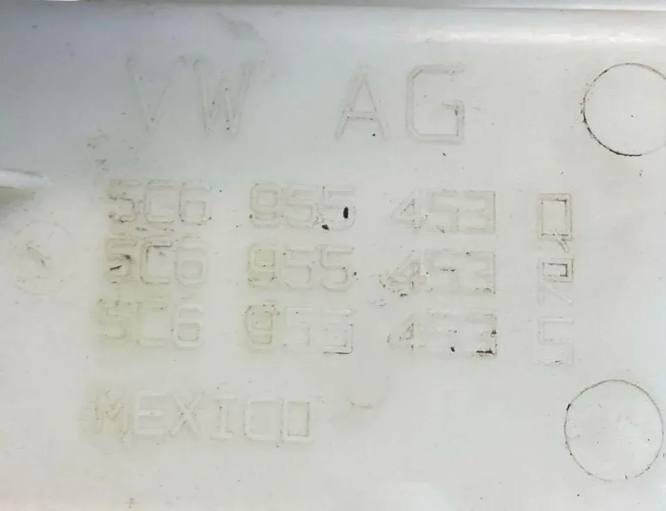 VOLKSWAGEN Jetta 3 generation (1992-1998) Vindusspylertank 5C6955453Q 31670489