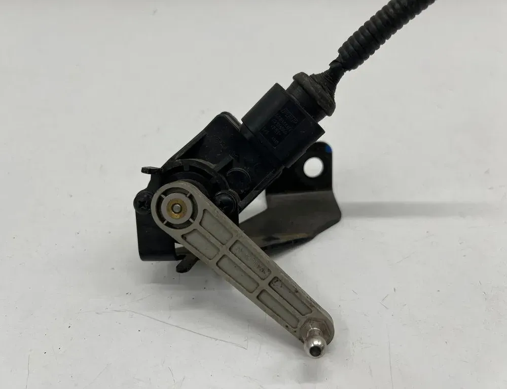 KIA EV6 1 generation (2021-2023) Høyre foran nivåsensor 92190CV000,92191C1500 34987771