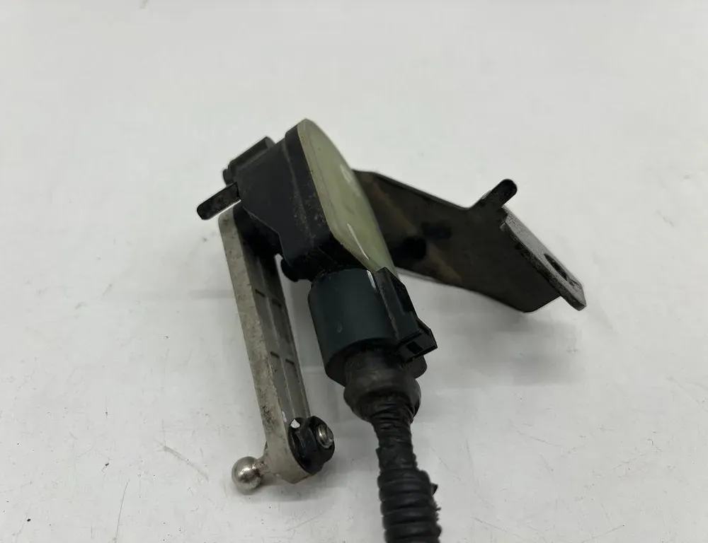 KIA EV6 1 generation (2021-2023) Høyre foran nivåsensor 92190CV000,92191C1500 34987771