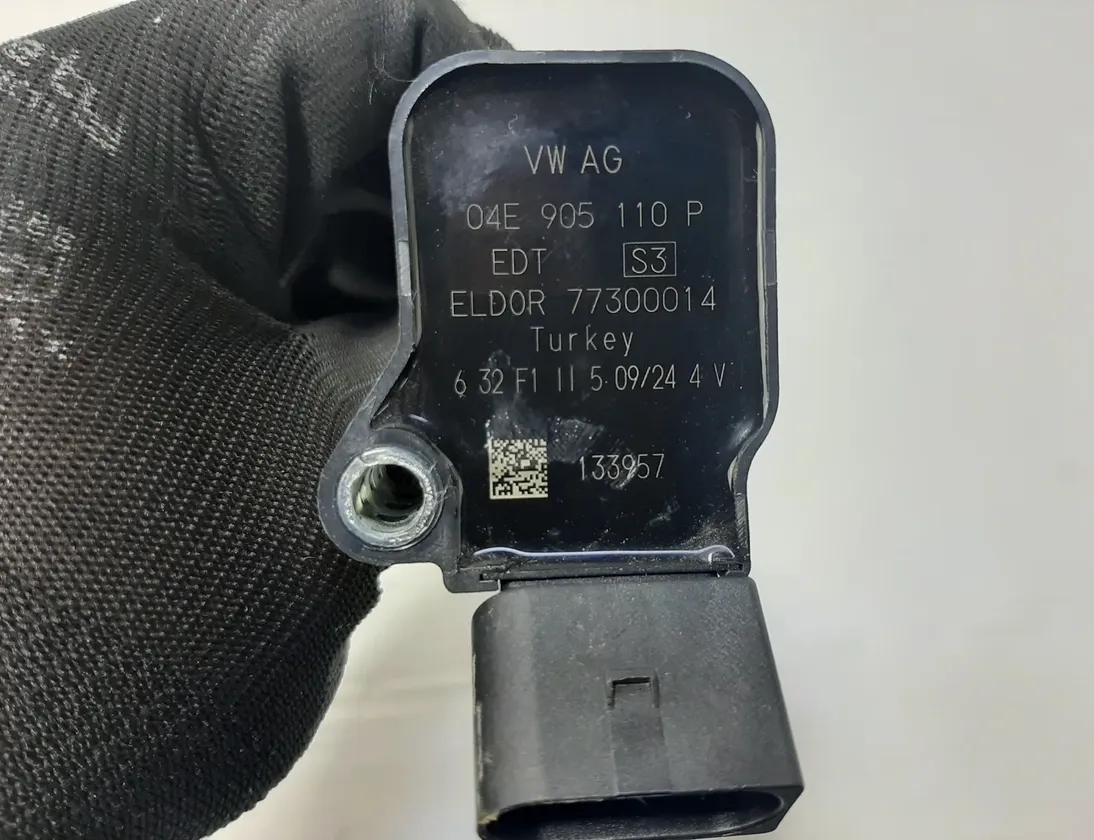 SEAT Arona 1 generation (2017-2024) Høyspent tennspole 04E905110P 30488998