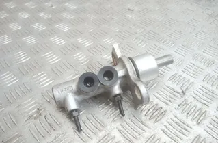 AUDI A4 B5/8D (1994-2001) Bremsesylinder 31379918