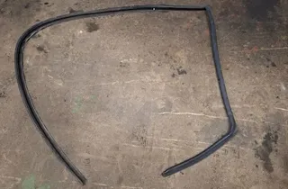 AUDI Q5 8R (2008-2017) Front venstre dørpakning gummi 8R0839120,8R0839120F 34057606