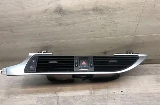 AUDI A6 C7/4G (2010-2020) Midtkonsoll lufteventiler 4G1820951 34982459
