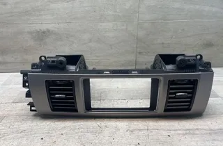 JAGUAR XF 1 generation  (2011-2016) Midtkonsoll lufteventiler 8X2319K617BH 34983861