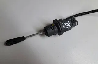 AUDI A4 B8/8K (2011-2016) Clutch sylinder 8K1721401A,8K1721401D,8K1721401E,8K1721401,8K1721401G,8K1721401B,8K1721401H,8K1721401F 34982647